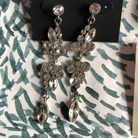 Earrings Lot—3 pairs Dangly Prom Rhinestone - Picture 2 of 7